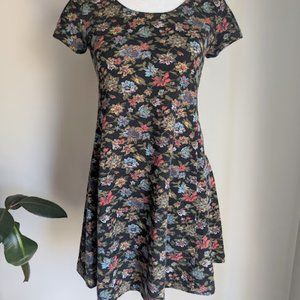 XS Kimchi Blue Dress Skater Floral Black Urban Outfitters
